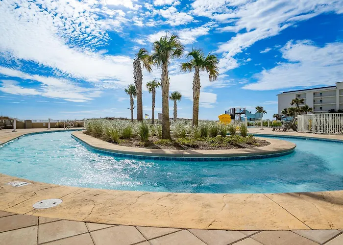 Phoenix Gulf Towers 406 Apartment